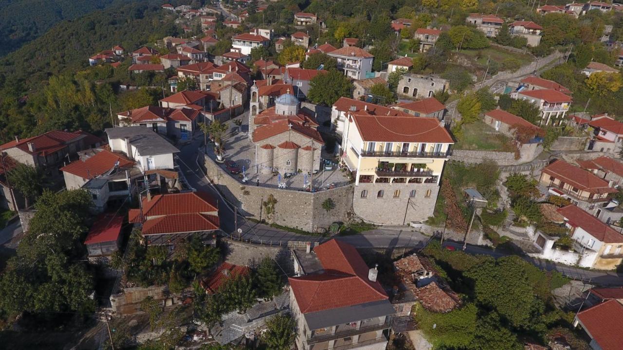 Hotel Isaraiko Spiti Agia Theodora Isaris Eksteriør billede